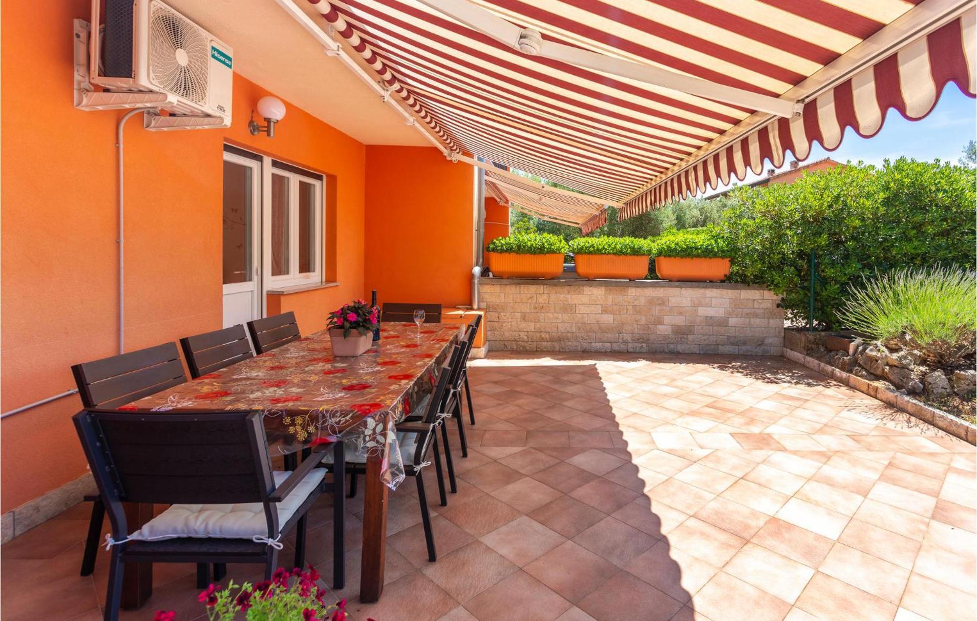 Nice Home In Risika With House Sea View Екстер'єр фото